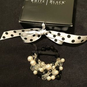 💥 2/$16 WHBM pearl bracelet